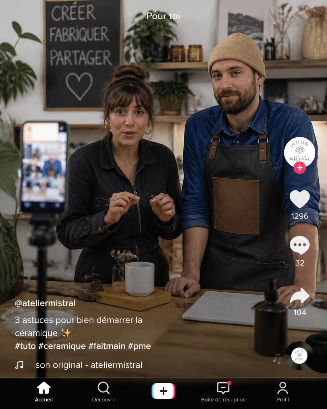découvrez comment les pme peuvent créer du contenu viral sur tiktok sans dépenser gros, grâce à des astuces simples et efficaces pour maximiser leur visibilité.